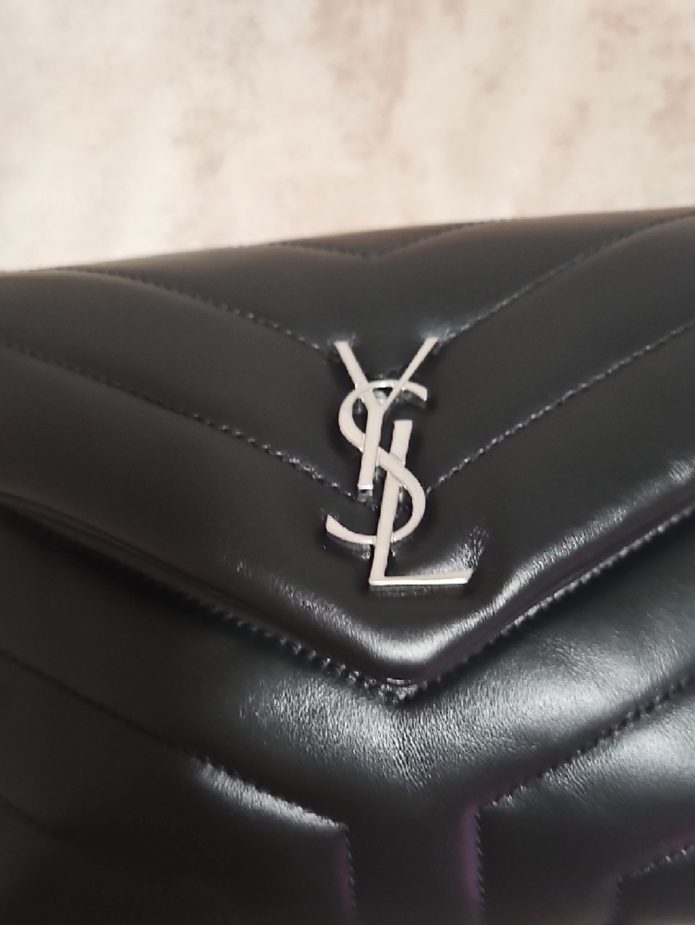 Saint Laurent Toy Loulou crossbody bag, black calfskin w/ silver hardware - Picture 2 of 6